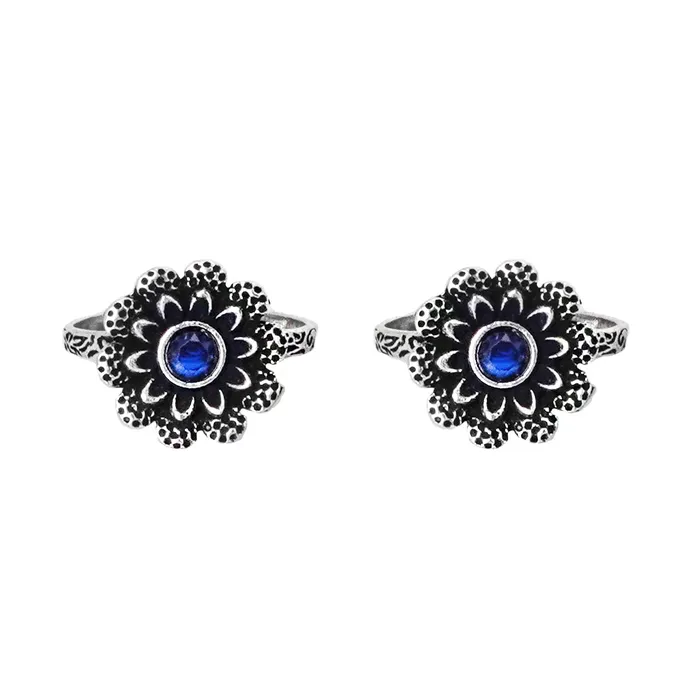 Teejh TEEJH AMUKHI BLUE SILVER OXIDISED JEWELRY GIFT SET Rings