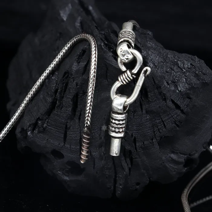 TRIBAL ORNAMENTS Necklaces Amazing 925 sterling silver handmade wrist punch design pendant high quality silver small pendant for zym or gym boy girls nsp670 TRIBAL ORNAMENTS Necklaces Amazing 925 sterling silver handmade wrist punch design pendant high quality silver small pendant for zym or gym boy girls nsp670