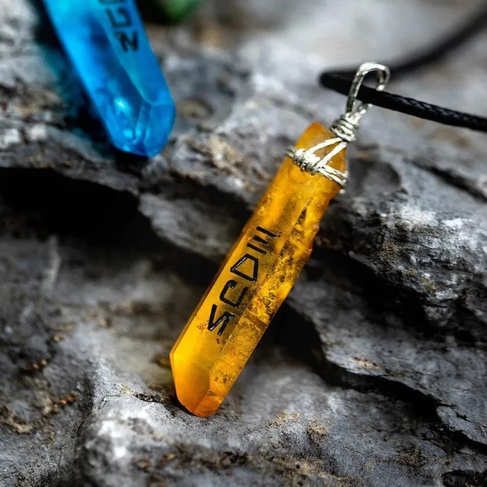 Belbren Necklaces Custom Name Kyber Crystal Necklace Jedi Lightsaber Design with Aurebesh Text