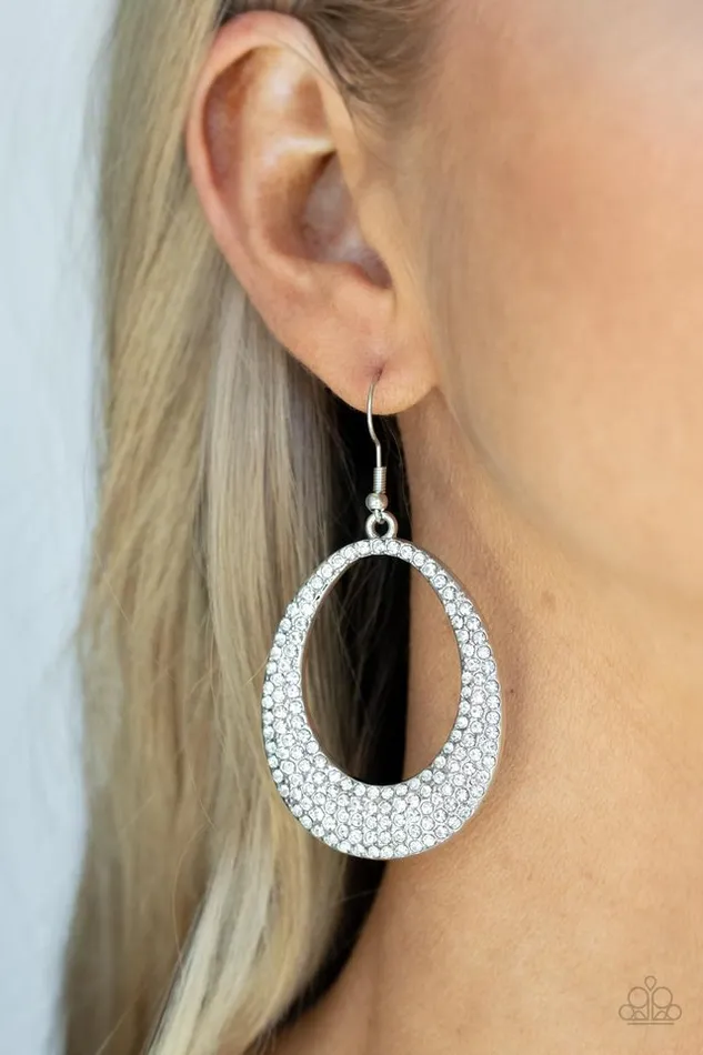 Paparazzi Jewelry Earrings Paparazzi Earring Storybook Bride White