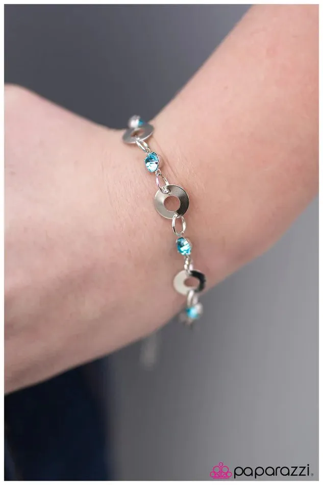 Paparazzi Jewelry Paparazzi Bracelet A Simple Observation Blue Bracelets