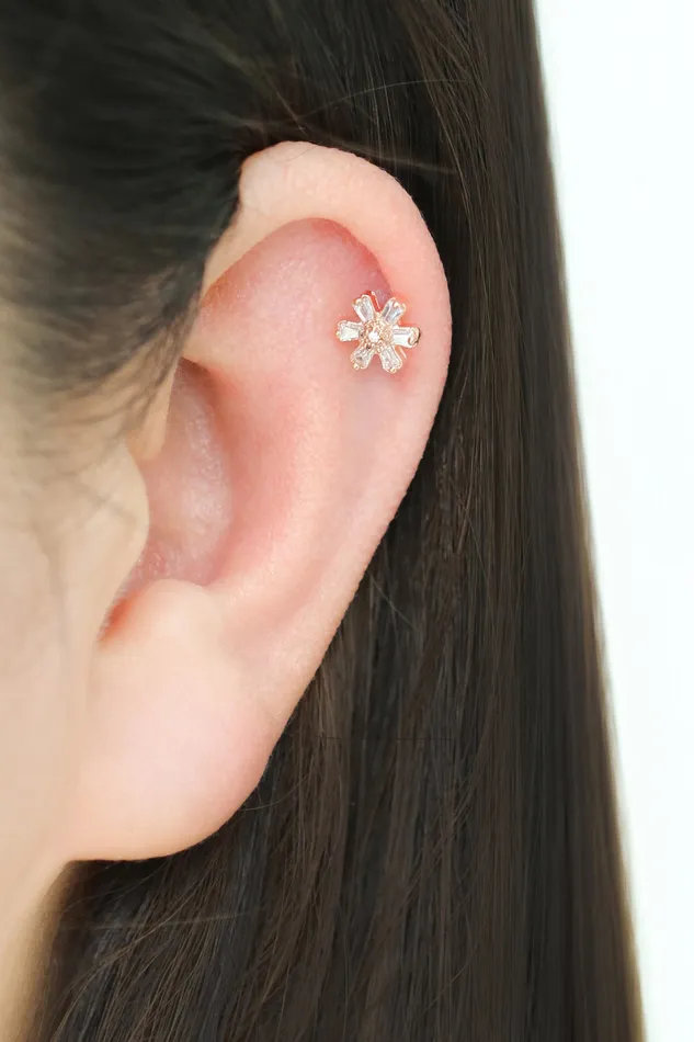Mini Cosmos Flower Cartilage Earring MinimalBijoux Earrings
