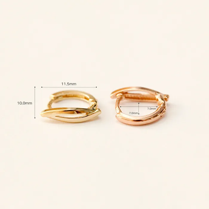MinimalBijoux Earrings 14K Gold Curved Cartilage Hoop Earring