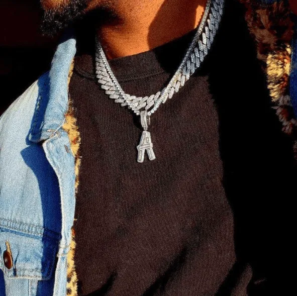 Necklaces VVS Jewelry Initial Iced out Baguette Letter Pendant FREE Chain