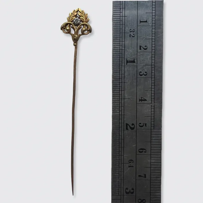 Victorian Yellow Gold Laurel Stickpin 21stfinds PreStyled Sets Victorian Yellow Gold Laurel Stickpin 21stfinds PreStyled Sets