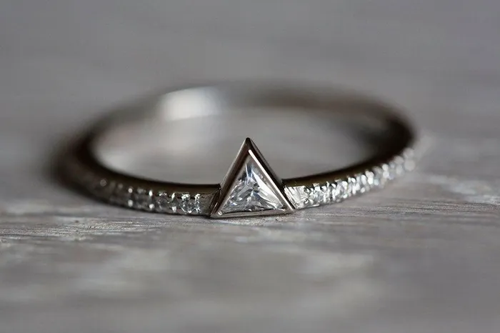 Capucinne Rings Dainty Triangle Cut Diamond Ring with Diamond Pave Band