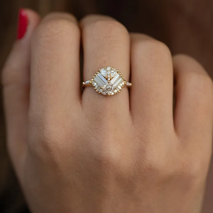 ARTEMER Mirrored Cluster Ring with Asscher Cut Diamond Rings