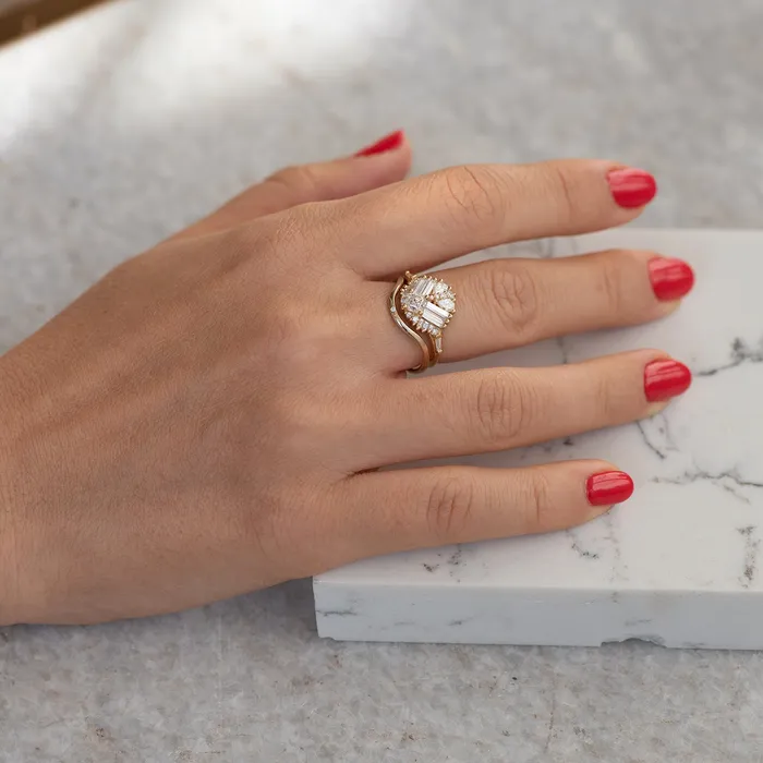 ARTEMER Mirrored Cluster Ring with Asscher Cut Diamond Rings