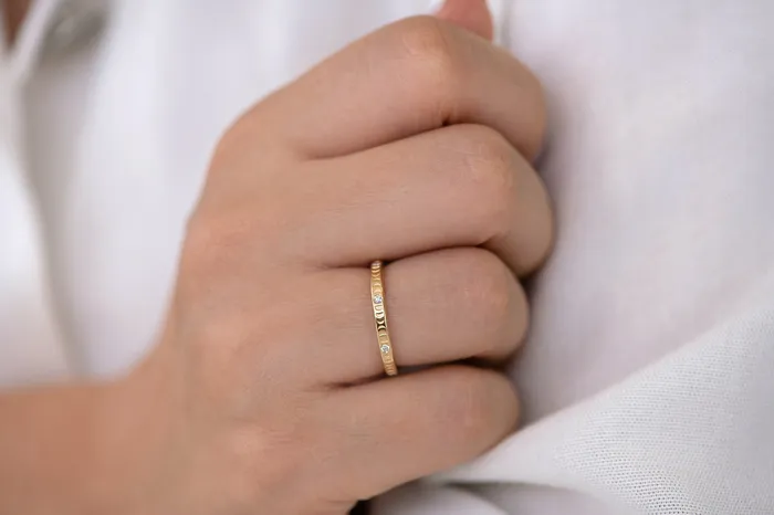 ARTEMER Rings Moon Phase Ring with Full Moon Diamonds Thin