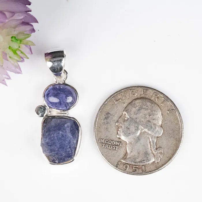 InnerVision Crystals Necklaces Tanzanite Blue Topaz Pendant 423 g 32x12mm 925 Silver