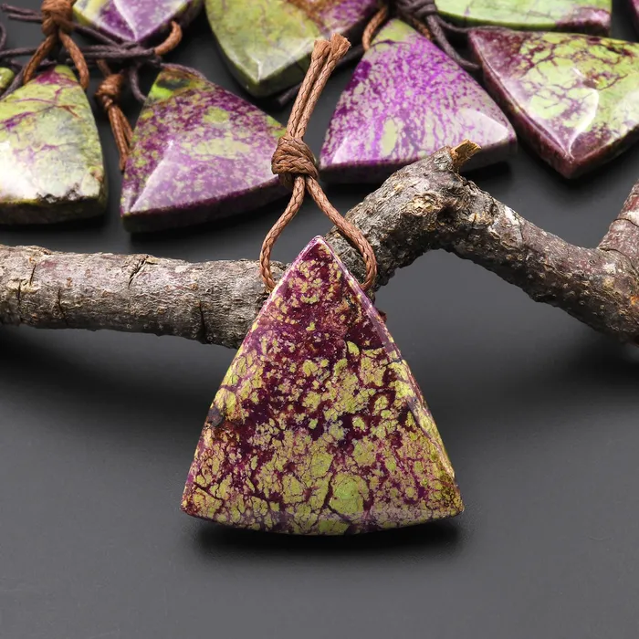 Natural Atlantisite Stichtite Triangle Pendant Side Drilled Gemstone Intrinsic Trading Necklaces