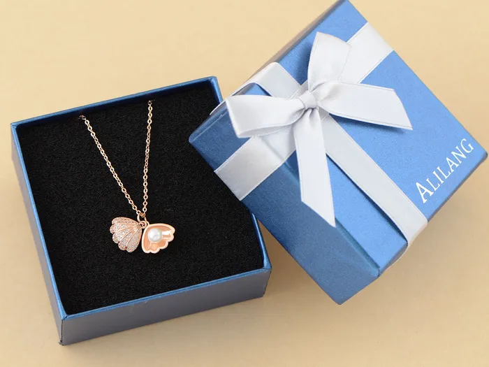 Alilang Necklaces ALILANG Shell Pendant Necklace for Women Gold Tone Jewelry 14K Gold Plated Cubic Zirconia Crystals Jewelry for Women Alilang Necklaces ALILANG Shell Pendant Necklace for Women Gold Tone Jewelry 14K Gold Plated Cubic Zirconia Crystals Jewelry for Women