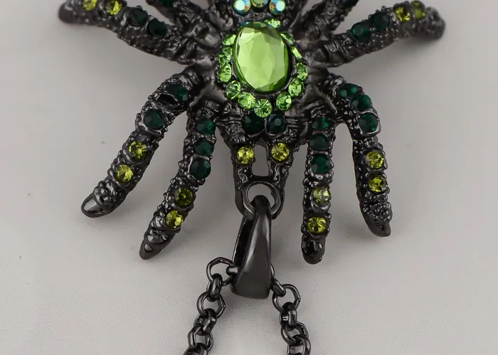 Alilang Necklaces Hematite Czech Spider Pendant Necklace Black Purple Gun Alilang Necklaces Hematite Czech Spider Pendant Necklace Black Purple Gun