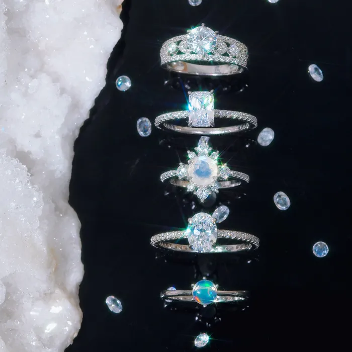 Vivamacity Divine Ring Rings