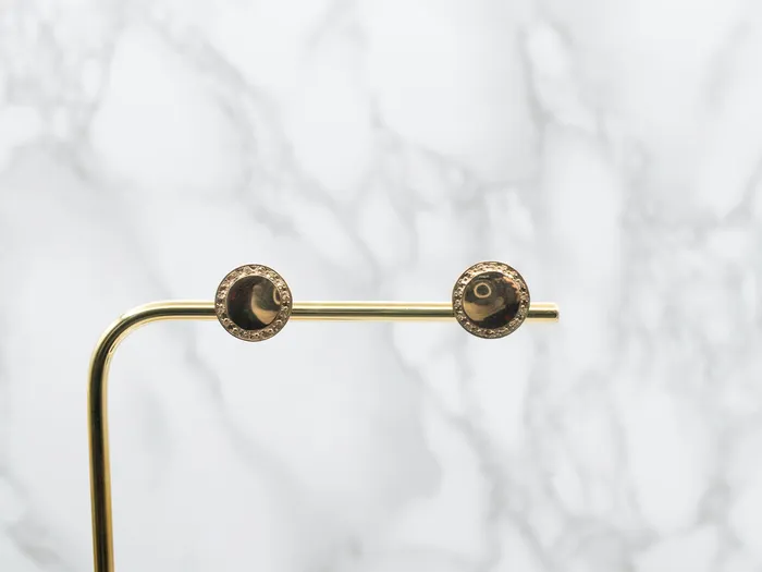 18K Gold Screw Back Stud Earrings with Patterned Frame Market Square Jewelers Earrings