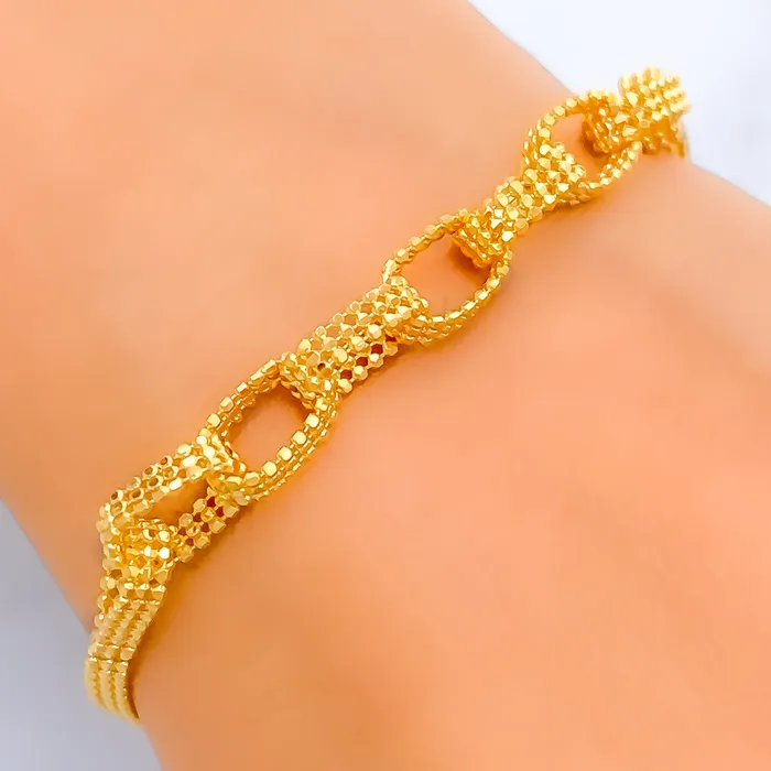 Andaaz Jewelers Bracelets Jazzy Ethereal 22K Gold Bracelet