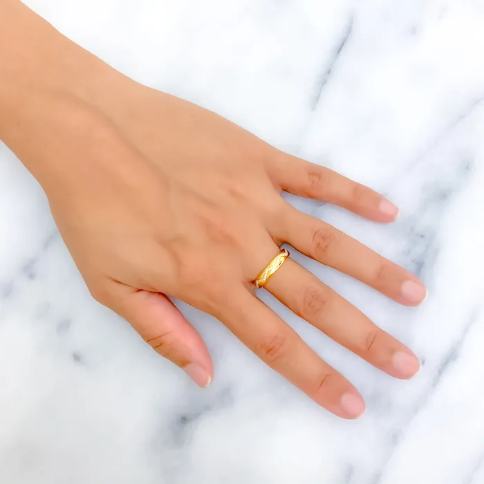 Andaaz Jewelers Delicate Delightful 18K Gold Diamond Ring Rings