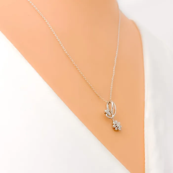 Andaaz Jewelers PreStyled Sets Attractive Modern Diamond 18k White Gold Pendant