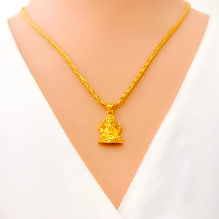 Andaaz Jewelers PreStyled Sets Classic Radiant 22k Gold Ganesh Pendant