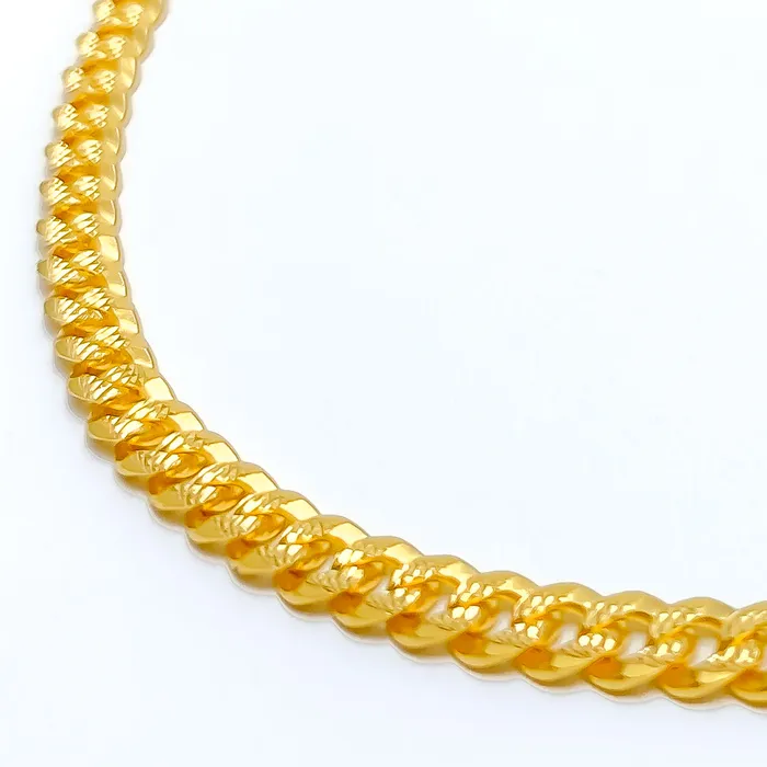 Andaaz Jewelers PreStyled Sets Classy Cuban Link 22K Gold Chain 16