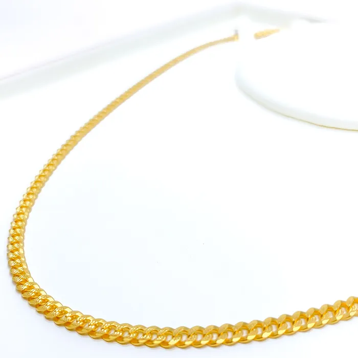 Andaaz Jewelers PreStyled Sets Classy Cuban Link 22K Gold Chain 16