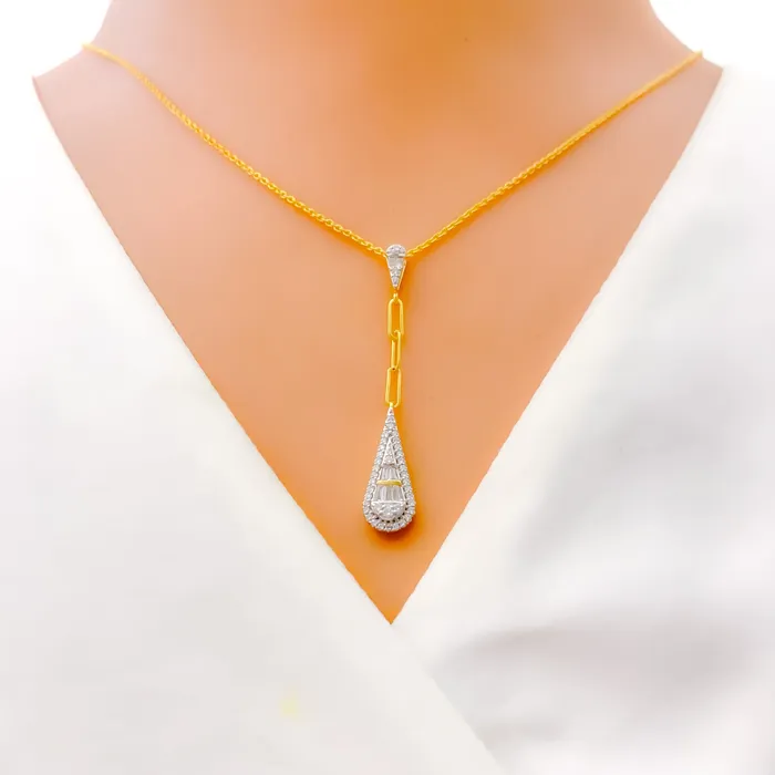 Andaaz Jewelers PreStyled Sets Elongated Drop Diamond 18k Gold Set