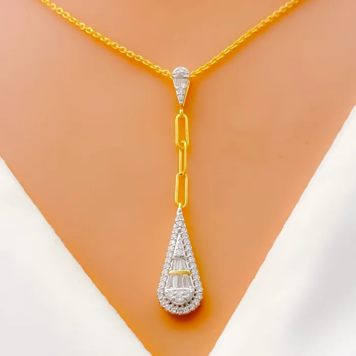 Andaaz Jewelers PreStyled Sets Elongated Drop Diamond 18k Gold Set