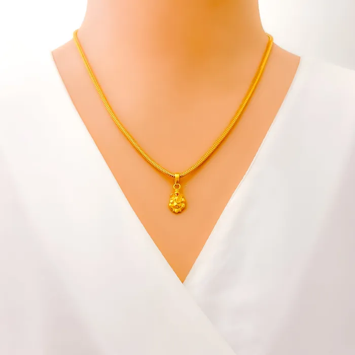 Andaaz Jewelers PreStyled Sets Festive Evergreen 22k Gold Ganesh Pendant