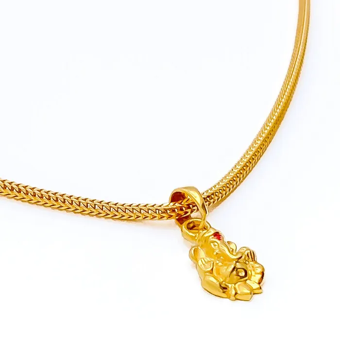 Andaaz Jewelers PreStyled Sets Festive Evergreen 22k Gold Ganesh Pendant