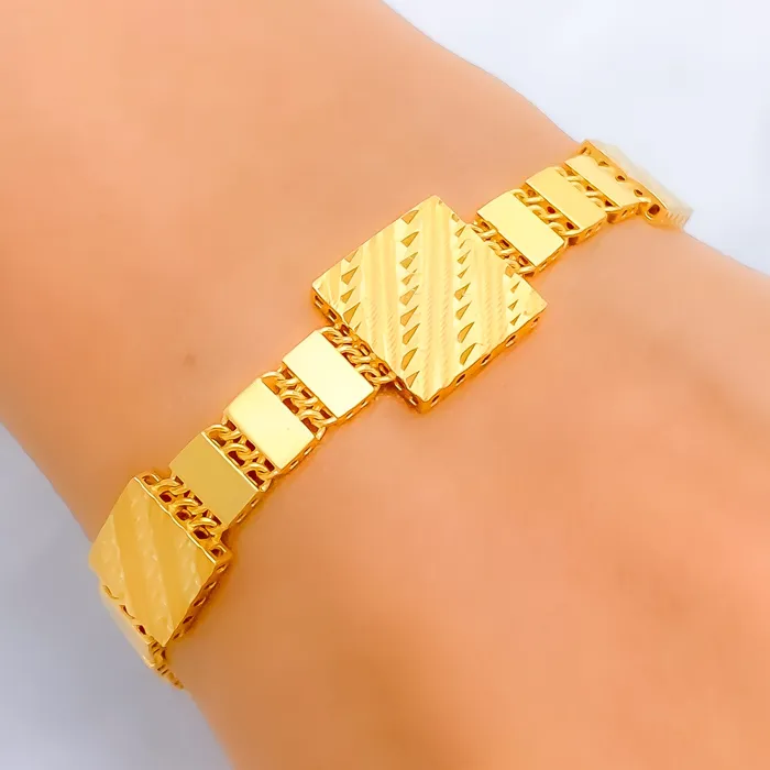 Bracelets Andaaz Jewelers Decorative Jazzy 22k Gold Bracelet