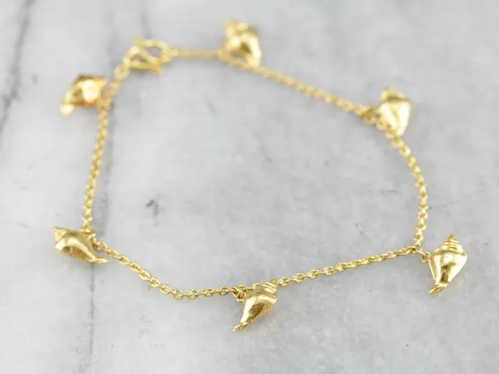 Bracelets Market Square Jewelers Vintage Conch Shell Charm Bracelet