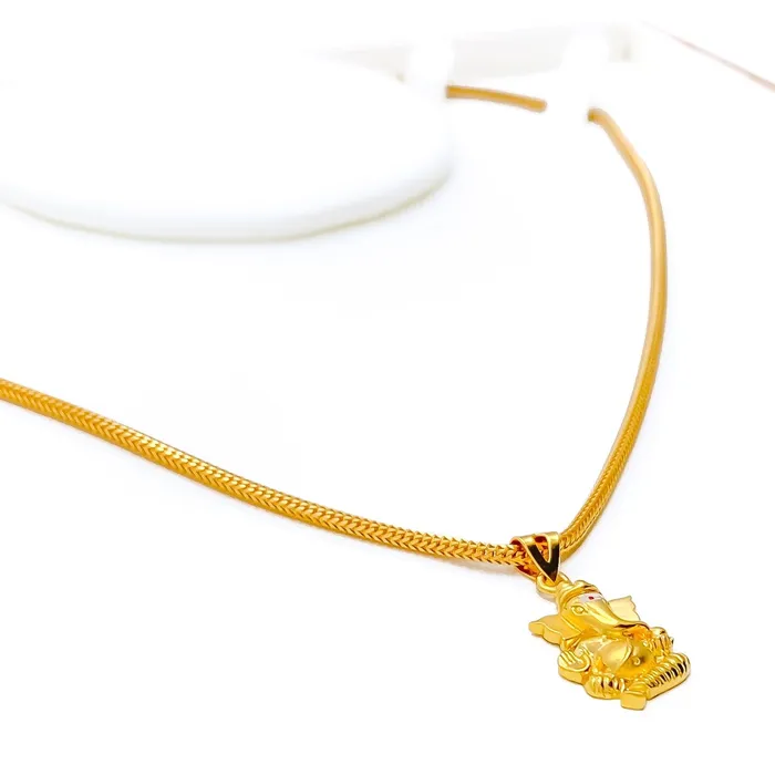 Classic Alluring 22k Gold Ganesh Pendant Andaaz Jewelers PreStyled Sets
