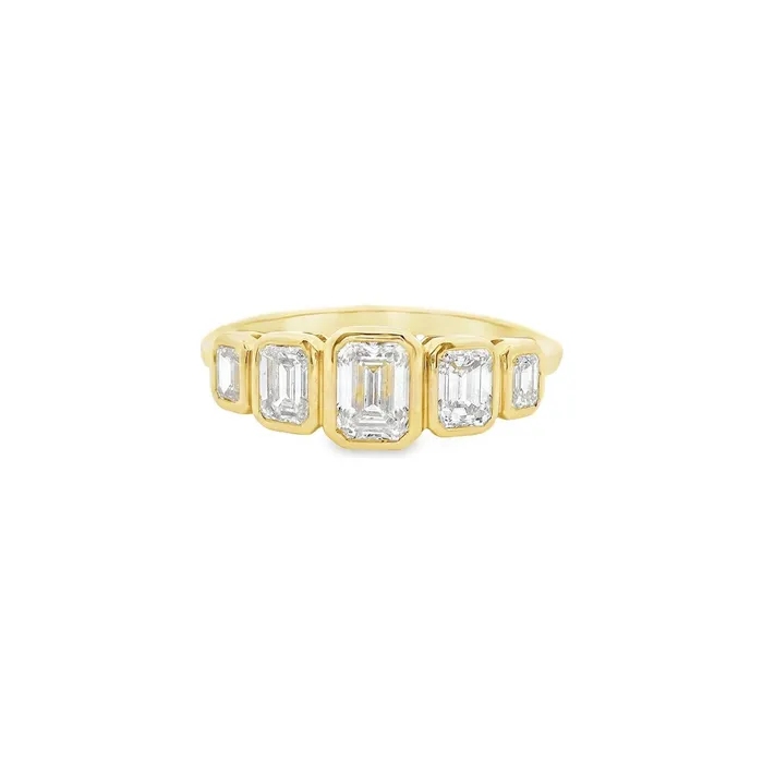 Classic Creations Rings 14kt 5 Stone Graduate Bezel Emerald Diamond Ring Classic Creations Rings 14kt 5 Stone Graduate Bezel Emerald Diamond Ring