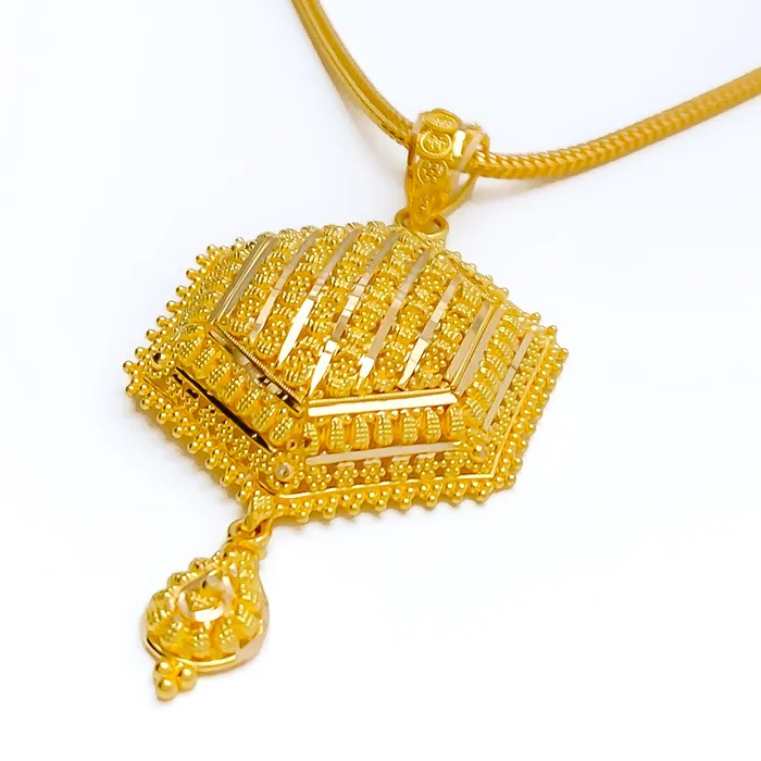 Jazzy Geometric 22k Gold Pendant Andaaz Jewelers PreStyled Sets