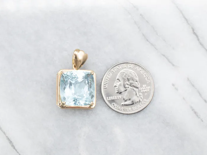 Market Square Jewelers Modern Gold Aquamarine Cocktail Pendant PreStyled Sets