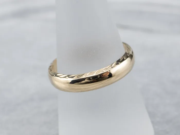 Market Square Jewelers Rings 1940s Pattern Edge Gold Band Market Square Jewelers Rings 1940s Pattern Edge Gold Band