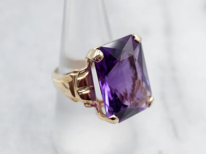 Market Square Jewelers Rings Stunning Yellow Gold Amethyst Solitaire Cocktail Ring Market Square Jewelers Rings Stunning Yellow Gold Amethyst Solitaire Cocktail Ring