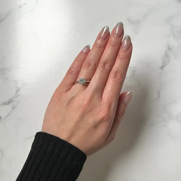 Memoire Rings Memoire Roundcut Engagement Ring