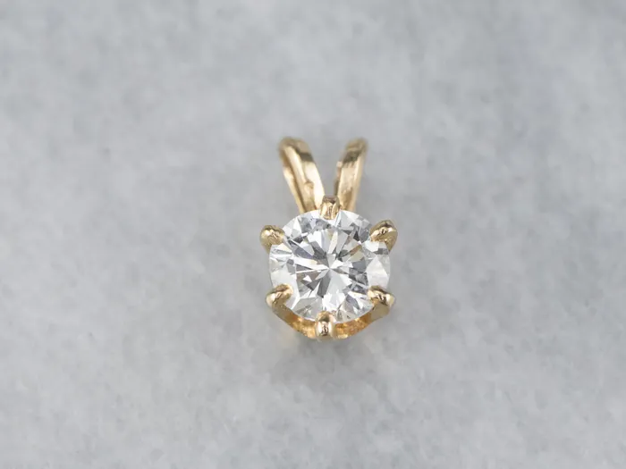 MSJ Office PreStyled Sets Diamond Gold Solitaire Pendant