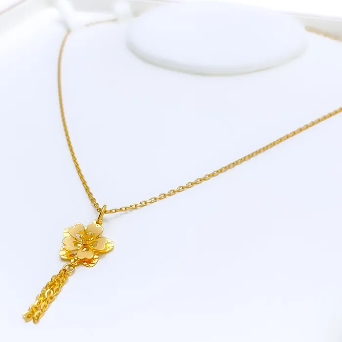 PreStyled Sets Andaaz Jewelers Ethereal 22K Gold Floral Pendant Set