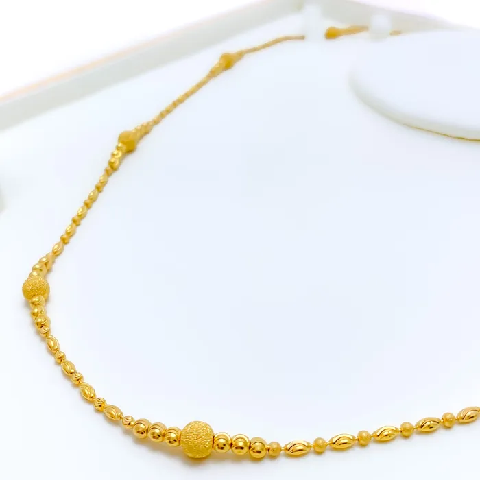 PreStyled Sets Andaaz Jewelers Fancy Graduating Orb 22K Gold Chain 19