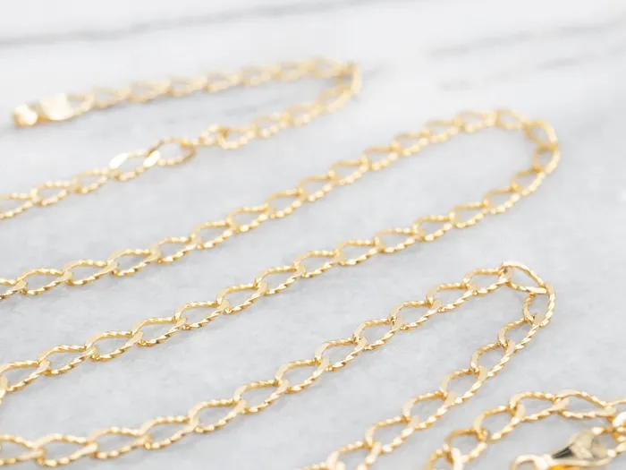PreStyled Sets Market Square Jewelers Textured Gold Curb Link Chain