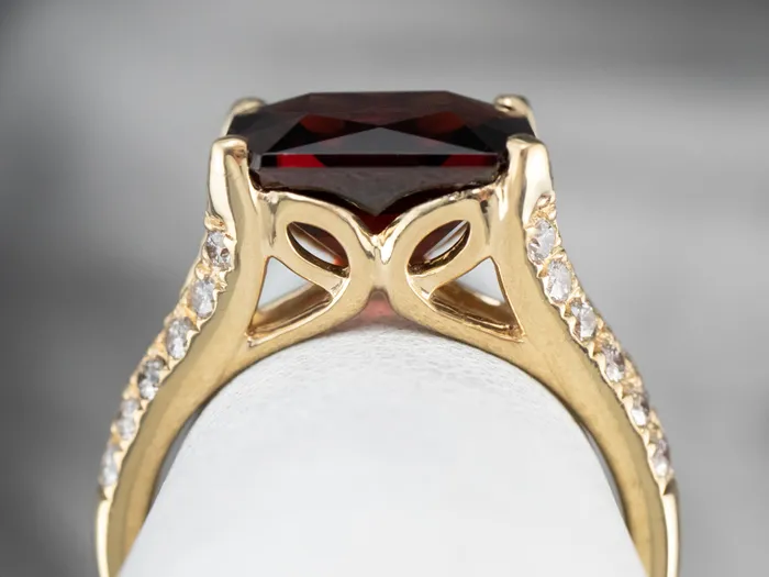 Pyrope Garnet and Diamond 18K Gold Ring Market Square Jewelers Rings Pyrope Garnet and Diamond 18K Gold Ring Market Square Jewelers Rings