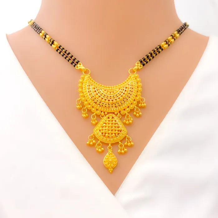 Refined Charming Layered 22k Gold Mangal Sutra Andaaz Jewelers PreStyled Sets