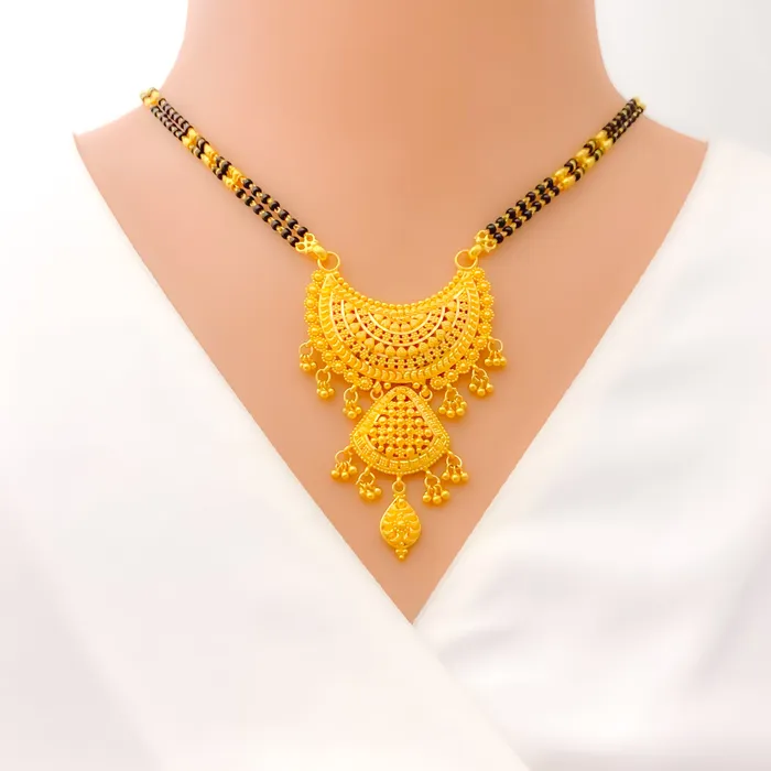 Refined Charming Layered 22k Gold Mangal Sutra Andaaz Jewelers PreStyled Sets
