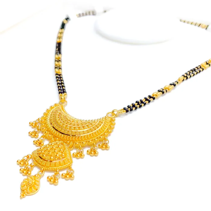 Refined Charming Layered 22k Gold Mangal Sutra Andaaz Jewelers PreStyled Sets