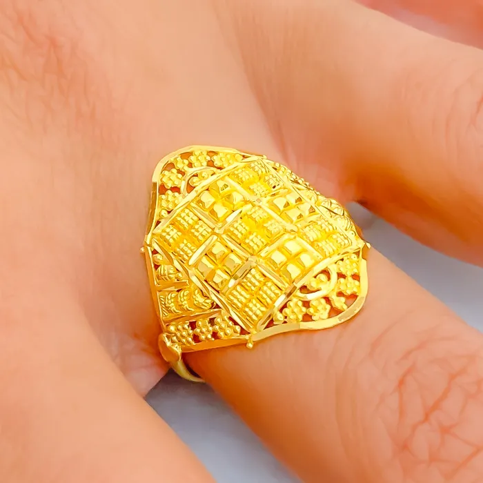 Rings Andaaz Jewelers Stylish Ethereal 22K Gold Ring