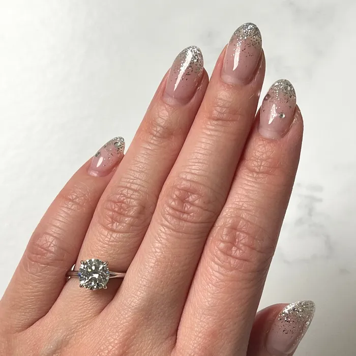 Rings De Beers Forevermark Icon Setting Round Engagement Ring De Beers Forevermark Rings De Beers Forevermark Icon Setting Round Engagement Ring De Beers Forevermark