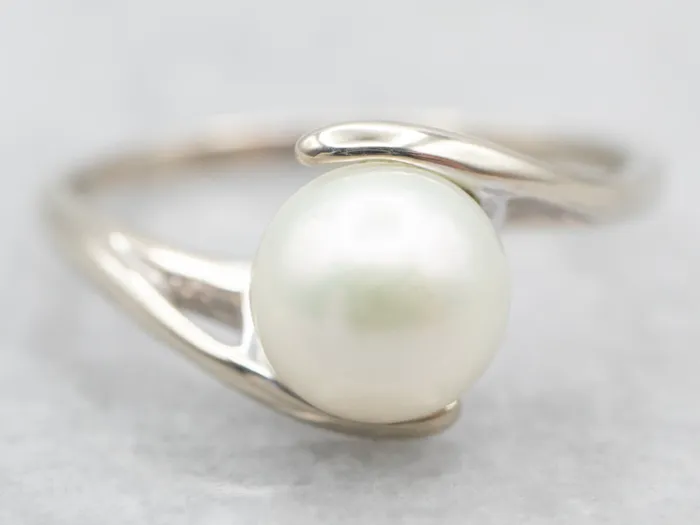 Rings Market Square Jewelers Modernist White Gold Pearl Bypass Ring