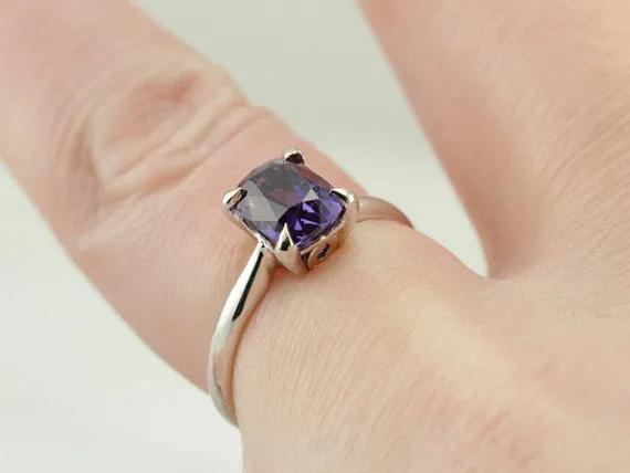 Rings Market Square Jewelers Rare Purple Sapphire from Ceylon Perfect Sapphire Solitaire Breathtaking Engagement Ring Rings Market Square Jewelers Rare Purple Sapphire from Ceylon Perfect Sapphire Solitaire Breathtaking Engagement Ring